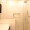 Отель Elegant Suite at 700 Bathurst, фото 9