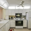 Отель Seaview Court Condo 702, фото 3