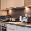 Отель Seven Living Ashford - 2BR Luxury Apartments, фото 17
