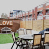 Отель Stunning Battersea Home 1 Bedroom With Garden, фото 8