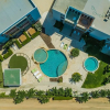Отель Ground Level Condo 2BR 2BA w Pool Access Gym, фото 17