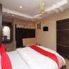 Отель OYO 29345 Hotel Samrat, фото 7