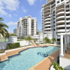 Отель The Oasis Apartments, фото 10