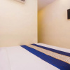 Отель OYO 18842 Amana Suites, фото 17