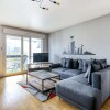 Отель Spacious Apartment With Stunning View Of Paris La Defense Fits Up To 8, фото 3