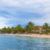 Отель Almond Beach Resort at Jaguar Reef, фото 20