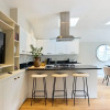 Отель The Fulham Wharf - Glamorous 2bdr Flat With Garden, фото 11