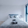 Отель ✰Spacious & Modern 2 Bed Apt, 5 Mins from Leeds!, фото 12