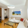 Отель Frishman 2 BDRM 2 Baths 5 Min from beach, фото 6