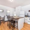 Отель Cozy Warm - 2BR Apt With King Bed - Steps From Byward Market, фото 9