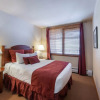 Отель Zephyr Mountain Lodge, Condo | 2 bedroom Ski Slopes Balcony Views (Value Rated Condo 2411), фото 4