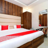 Отель Capital O 26689 Grand Vista, фото 19