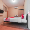 Отель OYO 298 Gemilang Guesthouse Near Siloam Hospitals Kelapa Dua, фото 4