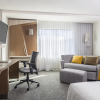 Отель Courtyard by Marriott Burlington, фото 3