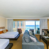 Отель Ilikai Tower One Bedroom Lagoon View Waikiki Condos With Lanai & Free Wifi, фото 14