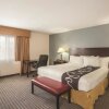 Отель La Quinta Inn by Wyndham Las Vegas Nellis, фото 3