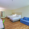 Отель Holiday Inn Express & Suites Raymondville, an IHG Hotel, фото 8