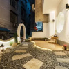 Отель Jiavan luxury light hostel -PhoenixeOld CitycShopshEnglishlish, фото 11