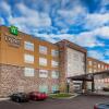 Отель Holiday Inn Express & Suites Rice Lake, an IHG Hotel, фото 1