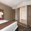 Отель Baymont Inn and Suites Medicine Hat в Медисин-Хате