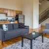 Отель High-Rise Downtown Apts by Frontdesk, фото 5
