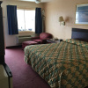 Отель Belmont Inn & Suites, фото 8