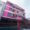 Отель OYO 1112 Comfitel Siwalankerto AA4, фото 14