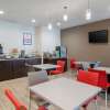 Отель Econo Lodge Inn & Suites, фото 13