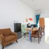 Отель OYO 90135 Saujana Villa Cherok Paloh, фото 8