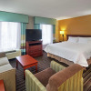 Отель Hampton Inn & Suites by Hilton Toronto Airport, фото 28