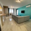 Отель B&T Apartments в Бечичи