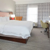 Отель Hampton Inn & Suites Concord Charlotte, фото 3