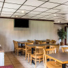 Отель Econo Lodge Inn & Suites White Haven, фото 12