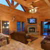 Отель Bearfoot Bungalow by Escape to Blue Ridge, фото 14