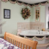 Отель Country Hearth Bed & Breakfast, фото 4