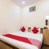 Отель OYO 27755 Samrat, фото 11