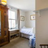 Отель Traditional 5 Bed Family Home Near theTube, фото 17