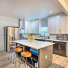 Отель Home w/ Fire Pit + Gazebo, 4 Mi to Downtown Dallas, фото 10