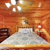 Отель Upper Middle Creek Cabin Unit #27 3 Bedrooms 3 Bathrooms Cabin, фото 6
