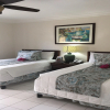 Отель The Colony Club Inn & Suites, фото 2