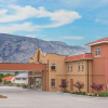 Отель Park Inn by Radisson Osoyoos, фото 1