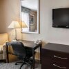 Отель Comfort Inn & Suites Muncie, фото 28