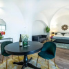 Отель Deluxe Loft With King Bed Private Parking in the old Town of Krems, фото 19