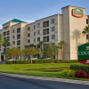 Отель Courtyard by Marriott Jacksonville Butler Boulevard, фото 1