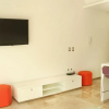 Отель Menesse On the Beach Apartment 4, фото 7