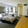 Отель Fab studio in heart of Surfers Paradise! FREE WIFI and FREE PARKING!, фото 5