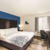 Отель La Quinta Inn & Suites by Wyndham Brooklyn Downtown, фото 3