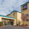 Отель Rodeway Inn & Suites, фото 1