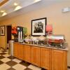 Отель Hampton Inn & Suites Nacogdoches, фото 36