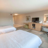 Отель Hampton Inn by Hilton Amesbury, фото 3